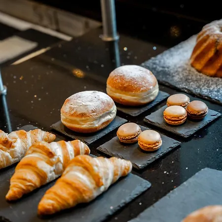 Maria Theresia Hotel