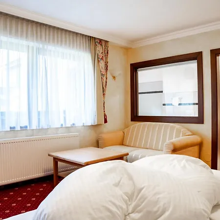 Maria Theresia Hotel 3*