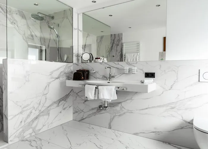 Maria Theresia Hotel 3*