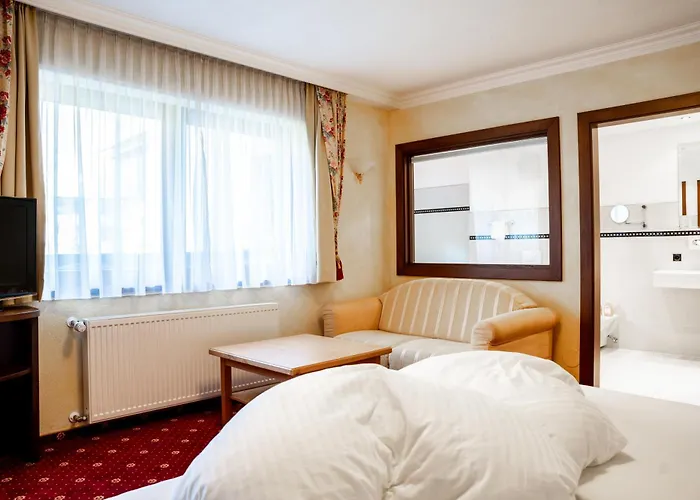 Maria Theresia Hotel 3*