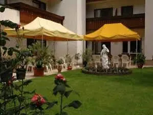 Maria Theresia Hotel 3*